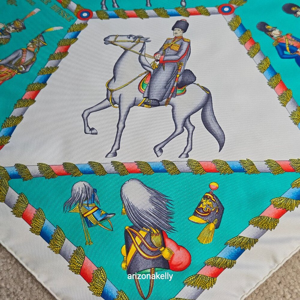 HERMÈS L'Armee Imperiale Russe de 1816 a 1916 Silk Scarf Hand Rolled Twill - Picture 5 of 16